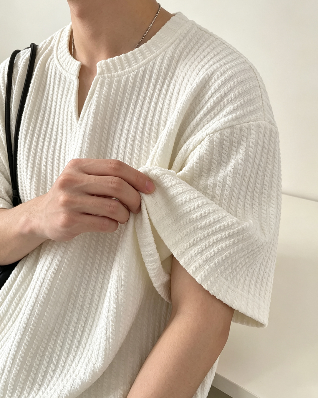 Men's Oversized Rib Knit Tee, Textured V Notch Minimalist Casual Streetwear Top