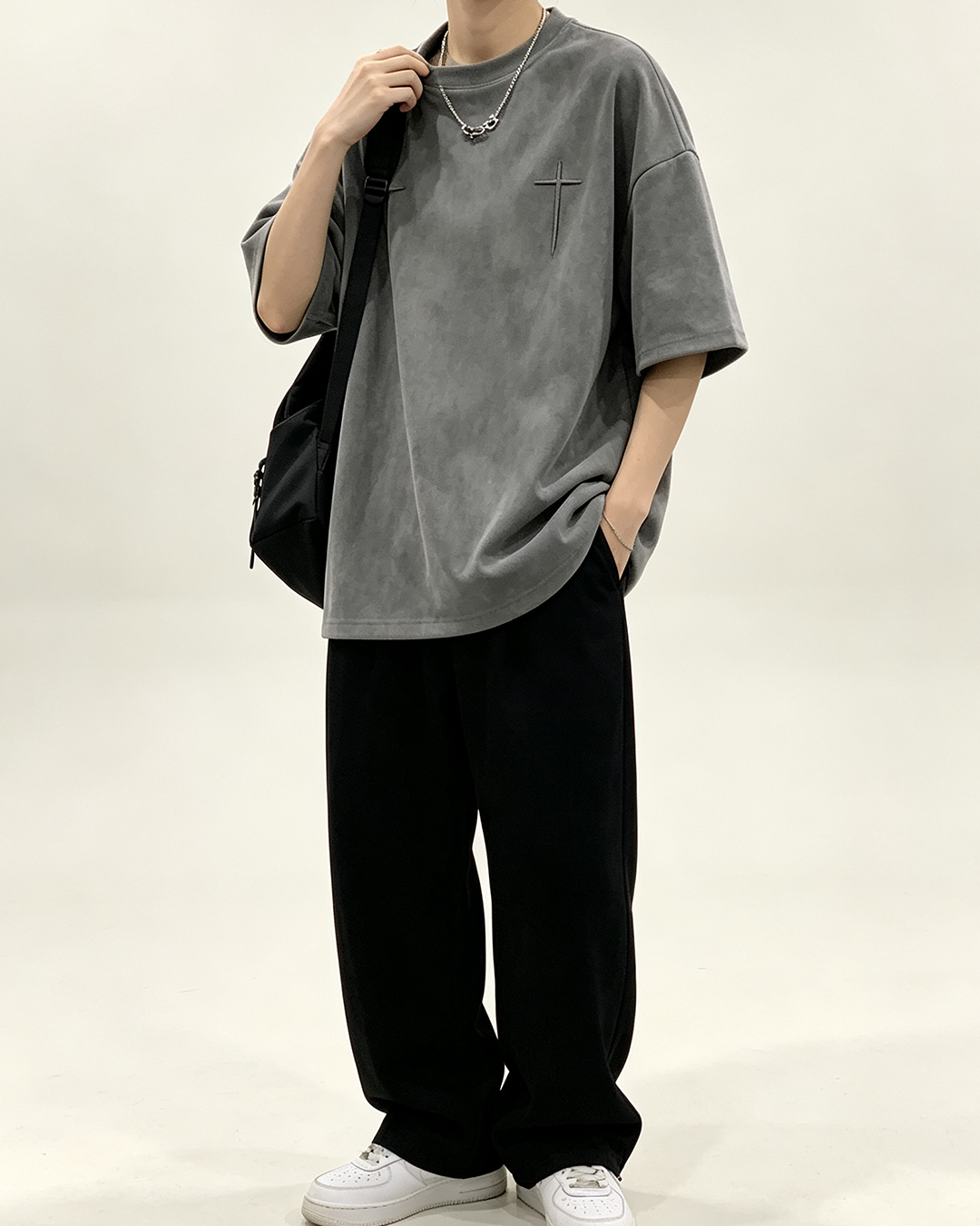 Men's Vintage Suede Oversized Tee, Cross Embroidery Heavyweight Streetwear Short Sleeve Top