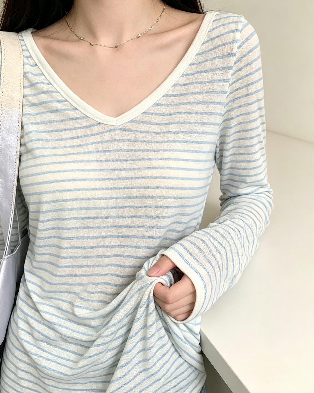 Retro Striped V-Neck Women's Long Sleeve Top, Slim Sheer Sun Protection Beach Blouse